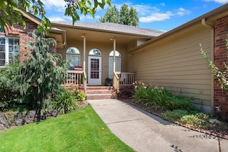 1215 E Brierwood Dr, Spokane, WA 99218
