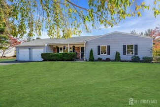 32 Walnut Ave, Somerset, NJ 08873