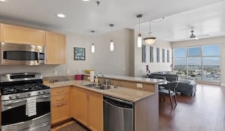 150 Las Vegas Blvd N Unit 1802, Las Vegas, NV 89101