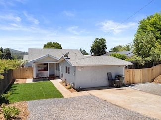 931 Rock Springs Rd, San Marcos, CA 92069