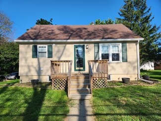 106 NW California St, Brownsdale, MN 55918