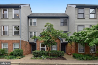 2107 N Rolfe St Unit D, Arlington, VA 22209