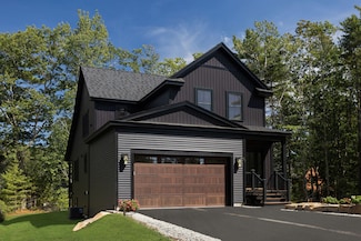 37 Pine Mountain Rd, York, ME 03902