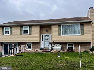 6242 Warren Ave, Harrisburg, PA 17112