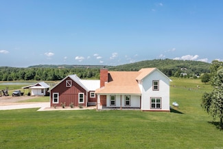 410 Rocky Point Rd, Vilonia, AR 72173