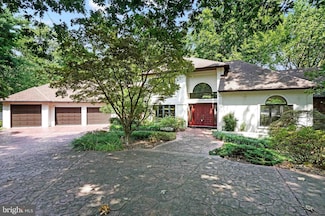3765 Taralee Dr, York, PA 17406