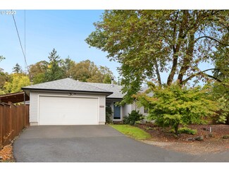 16534 SE Gordon St, Milwaukie, OR 97267