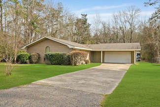 108 River Oaks Dr, Hattiesburg, MS 39402