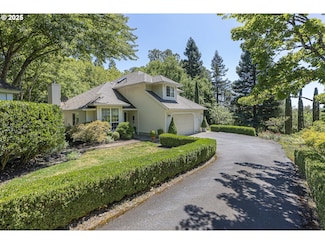 2770 NE Roberts Ln, Newberg, OR 97132