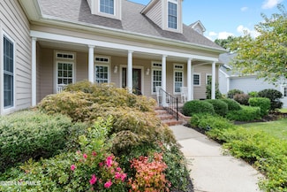 2710 Scarborough Way, Southport, NC 28461
