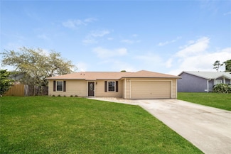 631 Blackstone Ave, Deltona, FL 32725