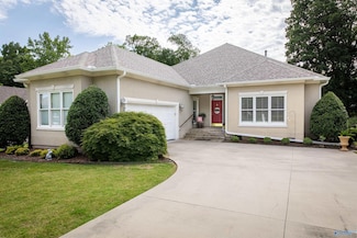 178 Ridgewood Cir, Union Grove, AL 35175