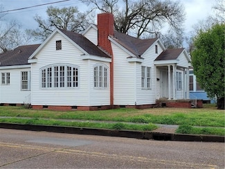 2203 Thornton Ct, Alexandria, LA 71301