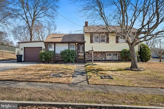 748 Dartmouth Dr, Wenonah, NJ 08090