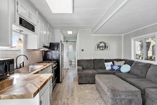 194 Buckley Rd Unit 44, Weare, NH 03281