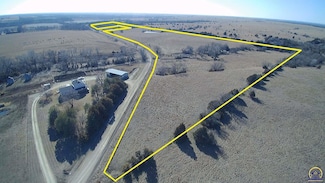 1175 Cedar Creek Rd, Cedar Point, KS 66843