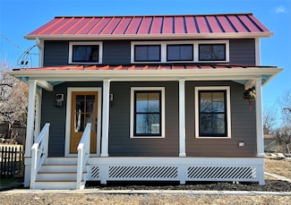 52 Point St, Wappingers Falls, NY 12590