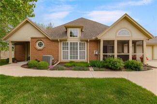 15221 S Symphony Dr Unit 3303, Olathe, KS 66062