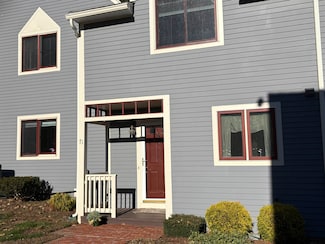 71 Spinnaker Way, Portsmouth, NH 03801