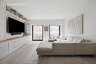 55 W 17th St Unit 901, New York, NY 10011