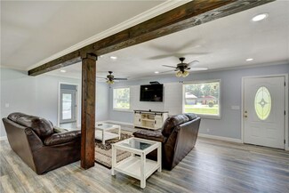 154 Anderson Dr, Brunswick, GA 31520