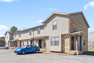 1500 W Knollwood Cir Unit B, Clarksville, TN 37043