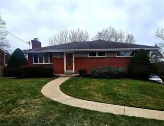 433 Kathy Lynn Dr, Pittsburgh, PA 15239