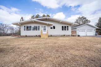 5833 Morris Thomas Rd, Hermantown, MN 55810