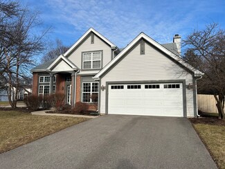 587 Meadowview Dr, Wauconda, IL 60084