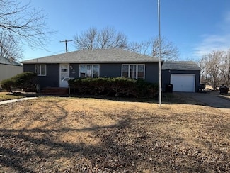 1015 Locust St, La Crosse, KS 67548