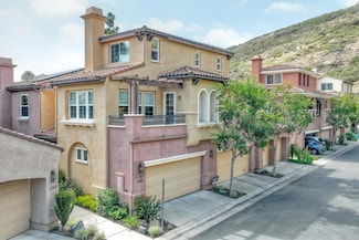 1367 Sky Ridge Ct, San Marcos, CA 92078