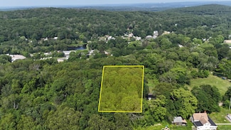 91 Gay Hill Rd, Montville, CT 06382