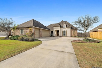 13417 Williamsburg Dr, Walker, LA 70785