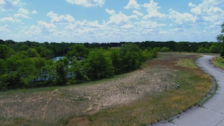 38 Tiffany Dr, Ontwa Township, MI 49112