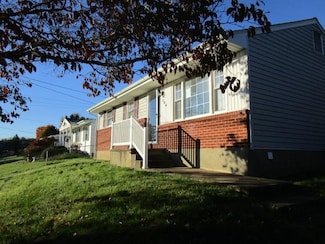 306 Hoover St, Staunton, VA 24401