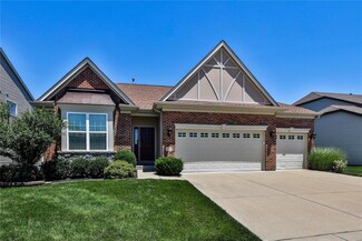 721 Magnolia Trails Ln, Saint Peters, MO 63376