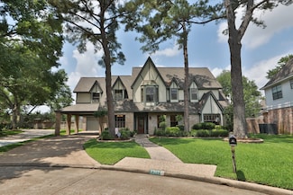 7307 Maidstone Ln, Houston, TX 77095