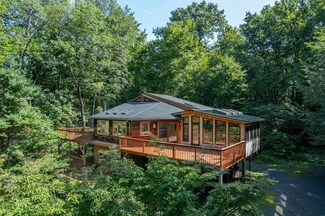 25 Birch Ln, Florence, MA 01062