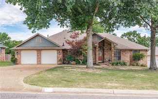 712 Jenny Wren St, van Buren, AR 72956