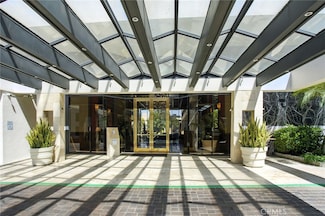 121 S Hope St Unit 423, Los Angeles, CA 90012