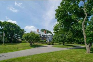 10 Vernon St, Nahant, MA 01908