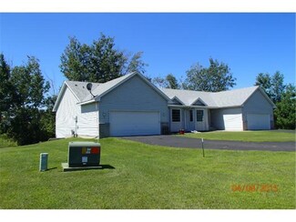 812 Shady Ridge Ln, Braham, MN 55006