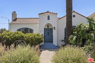 1569 S Orange Grove Ave, Los Angeles, CA 90019
