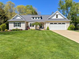 2163 Leigh Ct, Holland, MI 49424