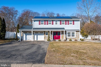 77 Drake Rd, Somerset, NJ 08873