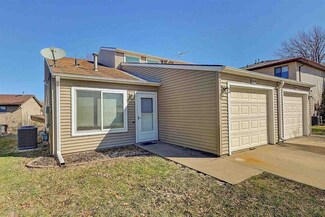 2834 Muscatine Ave, Iowa City, IA 52240