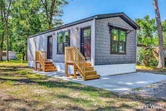 2340 Beech Ln, Twin Lake, MI 49457