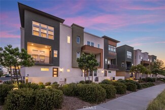 27554 Sparrow Ct, Valencia, CA 91355