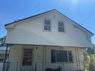 4 Covington St, Fort Covington, NY 12937