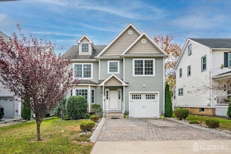 169 Metuchen Ave, Woodbridge Township, NJ 07095